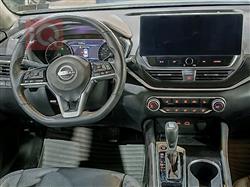 نيسان ألتيما